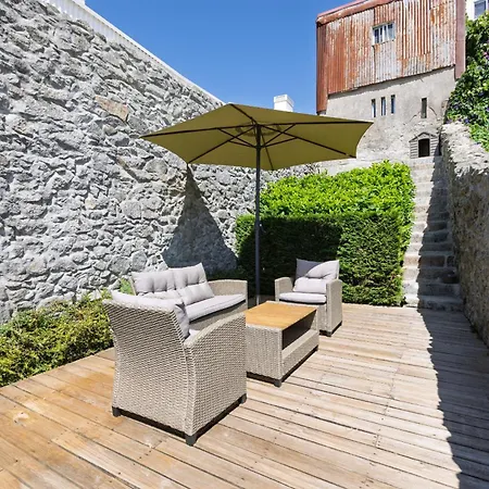 Daire Gardens - Historic House, By Hopstays Porto