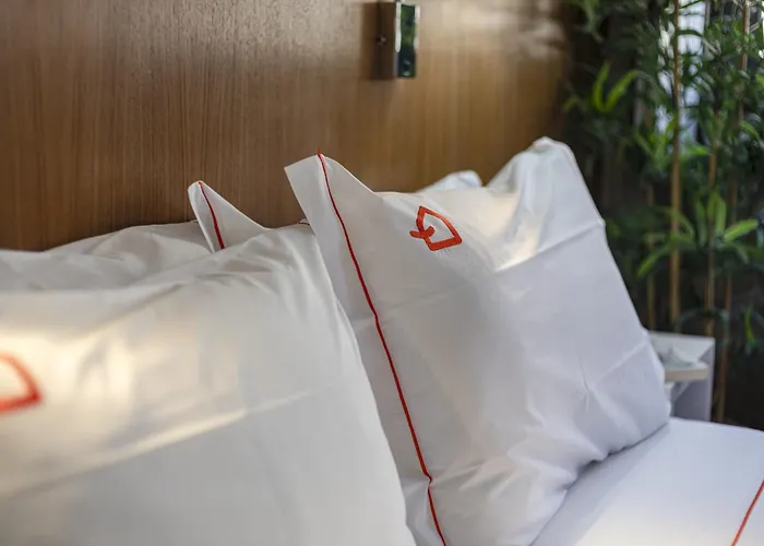 Gardens - Historic House, By Hopstays Apartamento *