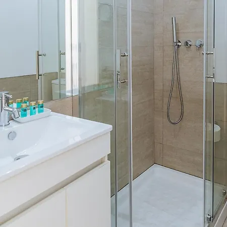 Gardens - Historic House, By Hopstays * Porto