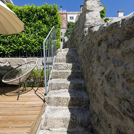 Gardens - Historic House, By Hopstays Daire