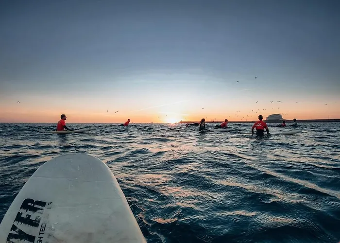 Gardens - Historic House, By Hopstays Apartamento